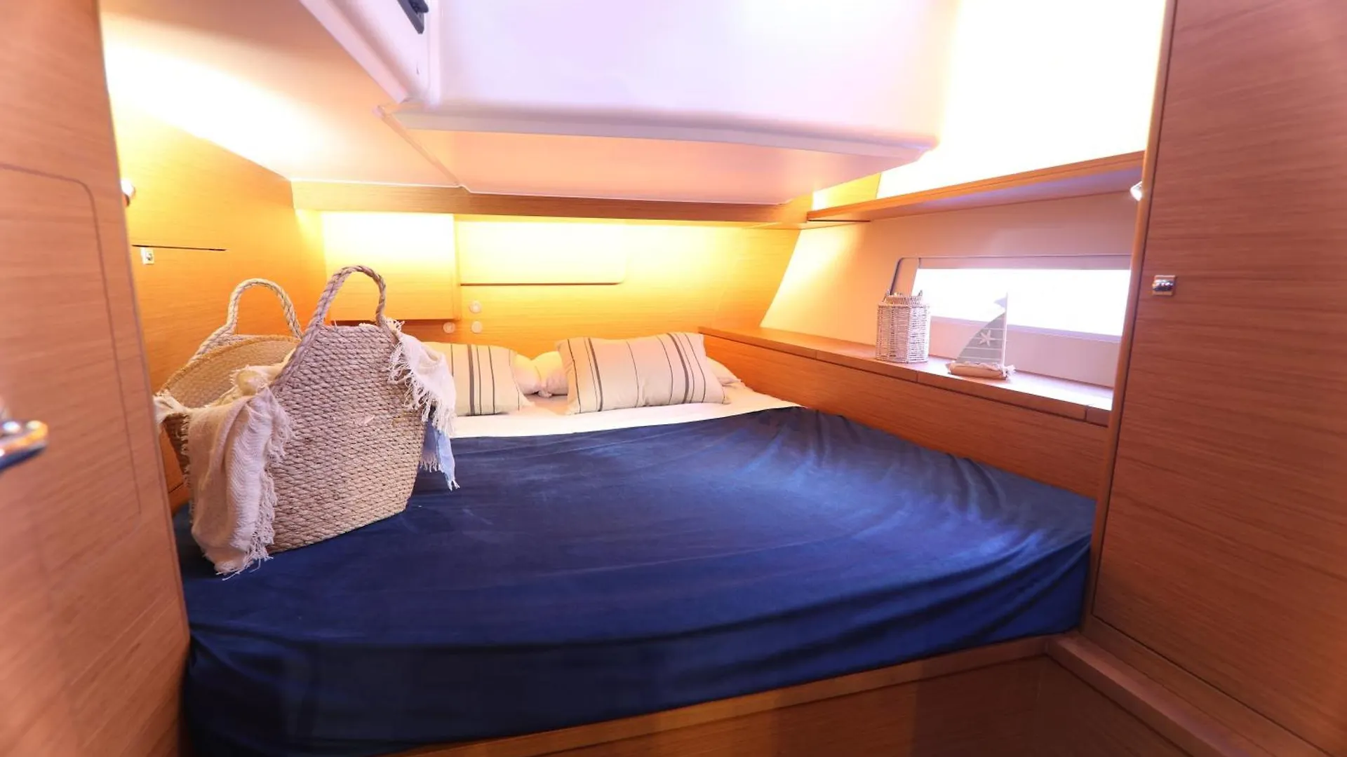 Dormire In Barca A Vela Palermo